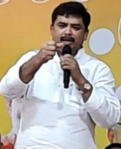 पूर्णिया बिहार 27 मार्च25* पूर्णियां सांसद अपने धूर्तई और निर्जल्लता पूर्ण बयानों के लिए मांगे सार्वजनिक माफी : संतोष कुशवाहा