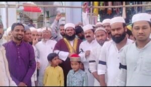 पूर्णिया बिहार 28 मार्च25*वक्फ संशोधन बिल के खिलाफ लोगों ने काली पट्टी बांधकर विरोध प्रदर्शन किया।