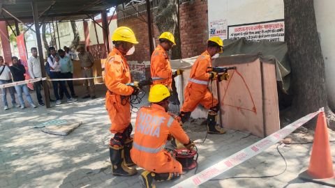 कौशाम्बी29मार्च25*भूकम्प आपदा पर एनडीआरएफ एवं जिला प्रशासन कौशाम्बी ने किया संयुक्त मॉक अभ्यास*