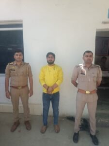 मथुरा 6 अप्रैल 2025*थाना जैत पुलिस द्वारा 01 वांछित अभियुक्त को किया गिरफ्तार ।*