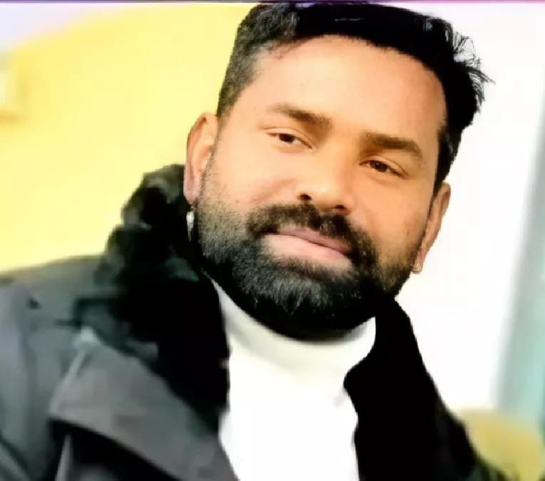 जम्मू 09अप्रैल25 दुष्कर्म का आरोपी पास्टर ने अदालत में किया सरेंडर* जम्मू 09अप्रैल25 दुष्कर्म का आरोपी पास्टर ने अदालत में किया सरेंडर*