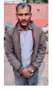 लखनऊ13अप्रैल25 राह चलती महिला से लूट करने वाला आरोपी अरेस्ट।