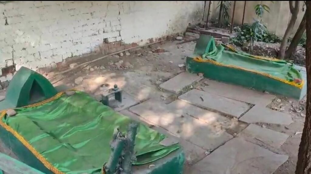 भोपाल9अप्रैल25 की सरकारी कॉलोनी में बना दी मजार, सोता रहा प्रशासन.