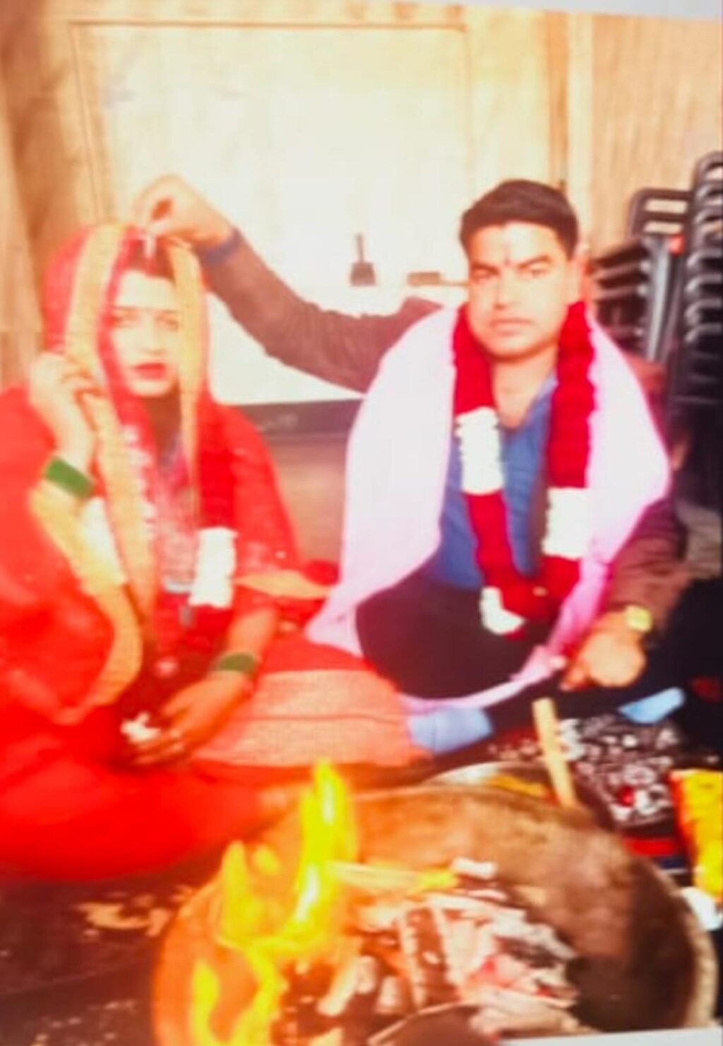 हापुड़ 20अप्रैल25 महिला सिपाही अपने प्रेमी के साथ हुई फरार, हापुड़ 20अप्रैल25 महिला सिपाही अपने प्रेमी के साथ हुई फरार,