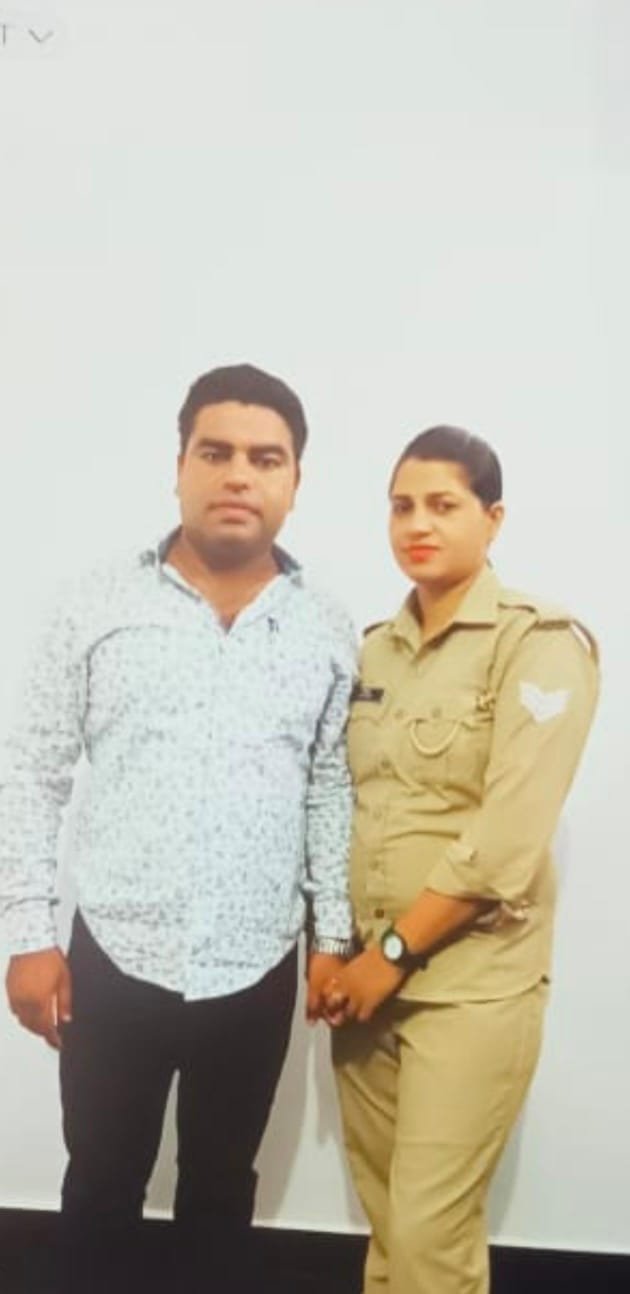 बेंगलुरू 20अप्रैल25 आईपीएस अधिकारी ओम प्रकाश का शव उनके घर मे मिला है बेंगलुरू 20अप्रैल25 आईपीएस अधिकारी ओम प्रकाश का शव उनके घर मे मिला है