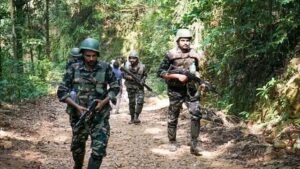 बोकारो21अप्रैल25*झारखंड के बोकारो में कोबरा कमांडो संग मुठभेड़ में अब तक 8 नक्सली ढेर..!*