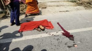 सुगौली*21अप्रैल25* एक बच्चे की मौत किसी अज्ञात वाहन से कुचलने