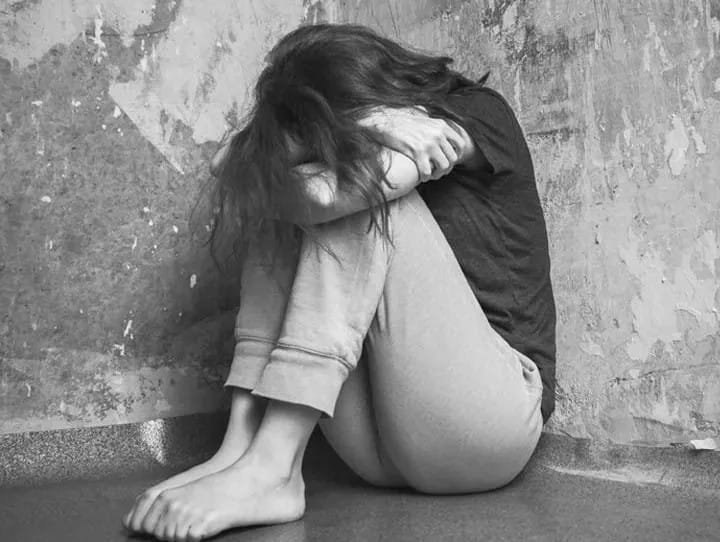 जौनपुर22अप्रैल25 किशोरी से सामूहिक दुष्कर्म,नौ गिरफ्तार सभी नाबालिग*