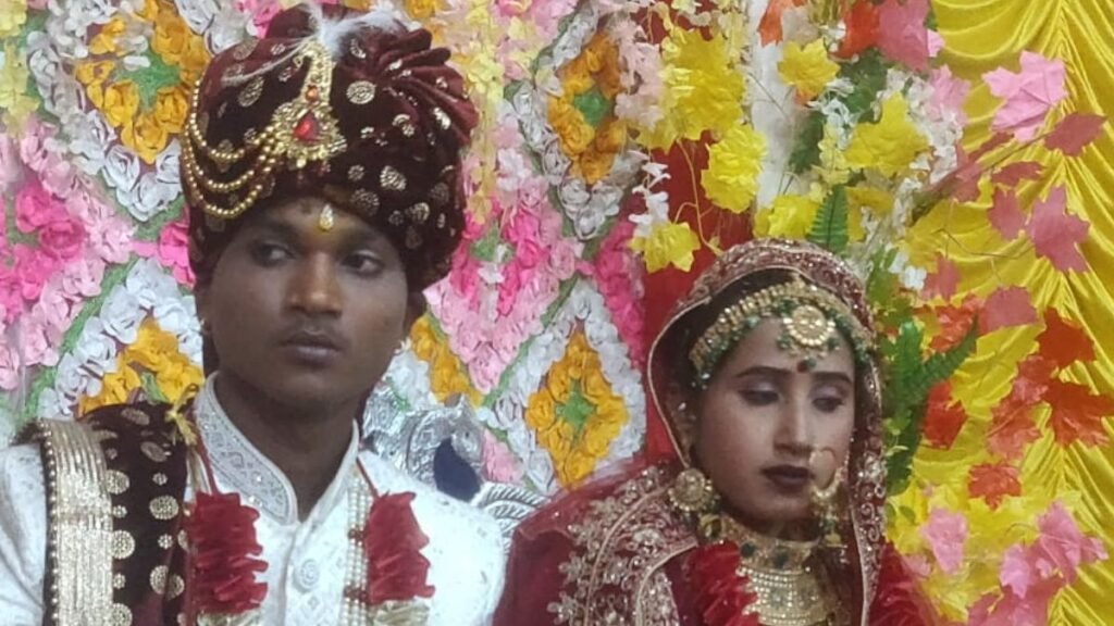 मध्यप्रदेश22अप्रैल25 शादी के अगले दिन ही दुर्घटना में हो गई मौत*