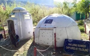 नई दिल्ली23अप्रैल25*पाकिस्तान की सेना बंकर में छिपी..!*