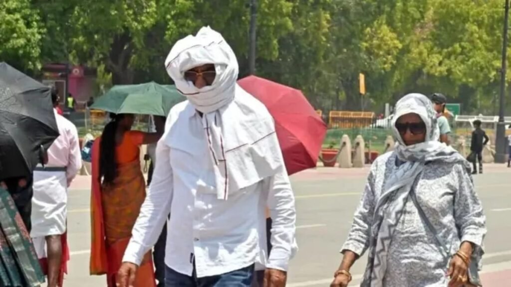 लखनऊ 24अप्रैल25गर्मी का प्रकोप तेज,मौसम विभाग ने यूपी समेत तमाम राज्यों में लू और भारी बारिश की चेतावनी दी