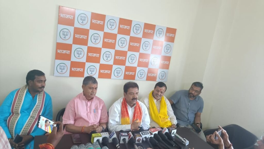 पूर्णिया बिहार 24 अप्रैल 25* भाजपा प्रदेश अध्यक्ष दिलीप जायसवाल का पूर्णिया में एक दिवसीय कार्यक्रम