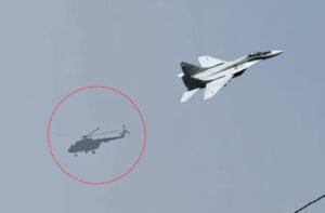 गाजियाबाद 25अप्रैल25पहलगाम आतंकी हमले के बाद भारत-पाकिस्तान में बढ़ा तनाव,गाजियाबाद में एक के बाद एक उड़ रहे वायुसेना के विमान*