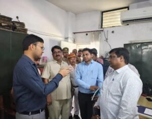 लखनऊ28अप्रैल25*नगर निगम मुख्यालय में मचा हड़कंप