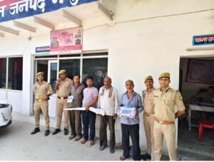 मथुरा 28 अप्रैल 25* बंदूक व कारतूस को चोरी करने वाले 04 वांछित अभियुक्तगणों को 24 घन्टे के अन्दर किया गिरप्तार