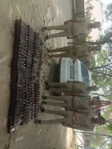 मथुरा 28 अप्रैल 25* अंग्रेजी विदेशी शराव व घटना में प्रयुक्त कार बरामद*