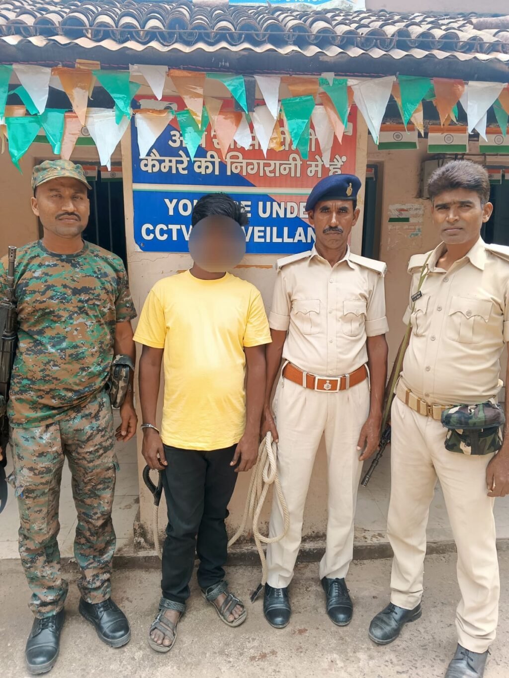 पूर्णिया बिहार 29 अप्रैल 25*जिले के अमौर थाना ,हत्याकांड के आरोपी कुछ ही घंटे के अन्दर गिरफ्तार पूर्णिया बिहार 29 अप्रैल 25*जिले के अमौर थाना ,हत्याकांड के आरोपी कुछ ही घंटे के अन्दर गिरफ्तार