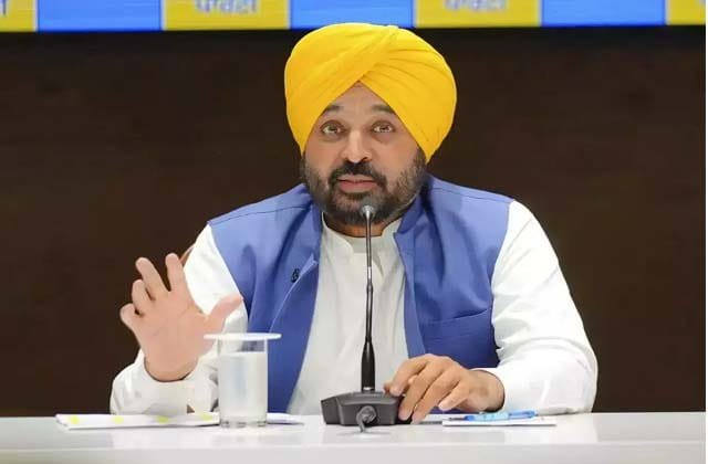 पंजाब 30अप्रैल25 सरकार ने पाकिस्तान सीमा पर तनाव के बीच बड़ा फैसला लिया है।