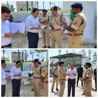 कानपुर देहात04अप्रैल25*जुमा की नमाज दृष्टिगत ए0डी0जी0 कानपुर जोन, डीएम व एसपी द्वारा विभिन्न क्षेत्रों का सुरक्षा व्यवस्था का जायजा।* कानपुर देहात04अप्रैल25*जुमा की नमाज दृष्टिगत ए0डी0जी0 कानपुर जोन, डीएम व एसपी द्वारा विभिन्न क्षेत्रों का सुरक्षा व्यवस्था का जायजा।*