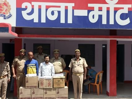 मथुरा 4 अप्रैल 2025* कार में तस्करी कर ले जायी जा रही गैर प्रान्त अवैध विदेशी मदिरा सहित 02 गिरफ्तार ।*