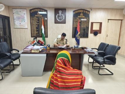 कौशाम्बी07अप्रैल25*एसपी ने जनता की सुनी फरियाद*