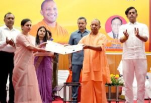 गोरखपुर07अप्रैल25*जीवनोपयोगी तकनीकी का किफायती मॉडल विकसित करें प्रौद्योगिकी संस्थान : मुख्यमंत्री*