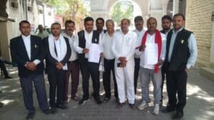 मिर्जापुर:7 अप्रैल 25 *सपा नेताओं के खिलाफ एफआईआर दर्ज करने की मांग*