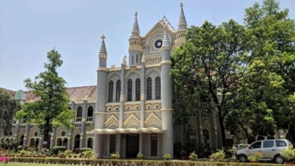 मध्यप्रदेश12अप्रैल25MP High Court का सरकार से सवाल- दुष्कर्म पीड़िता की तरह आरोपी का नाम भी मध्यप्रदेश12अप्रैल25MP High Court का सरकार से सवाल- दुष्कर्म पीड़िता की तरह आरोपी का नाम भी