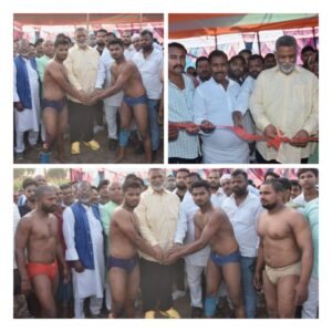 पूर्णिया बिहार 15 अप्रैल25**सांसद पप्पू यादव ने किया कुश्ती प्रतियोगिता की 