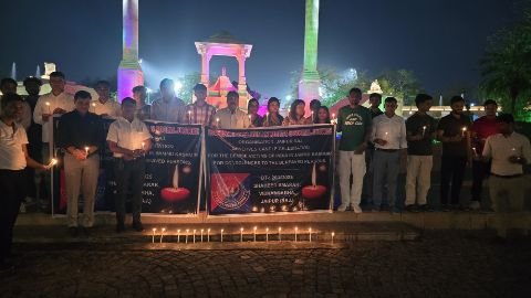 जयपुर26अप्रैल25*शहीदों को दी गई भावभीनी श्रद्धांजलि, अमर जवान ज्योति पर निकाला कैंडल मार्च