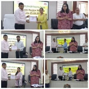 पूर्णिया बिहार 25 अप्रैल 25* उत्कृष्ट प्रदर्शन करने वाले जिले के 5 स्वास्थ्य अधिकारियों को जिलाधिकारी द्वारा किया गया पुरस्कृत