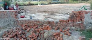 बाराबंकी27अप्रैल25*दबंग की मनबढ़ई से पैतृक घर जाने से कतराने लगा महिला व उसका परिवार