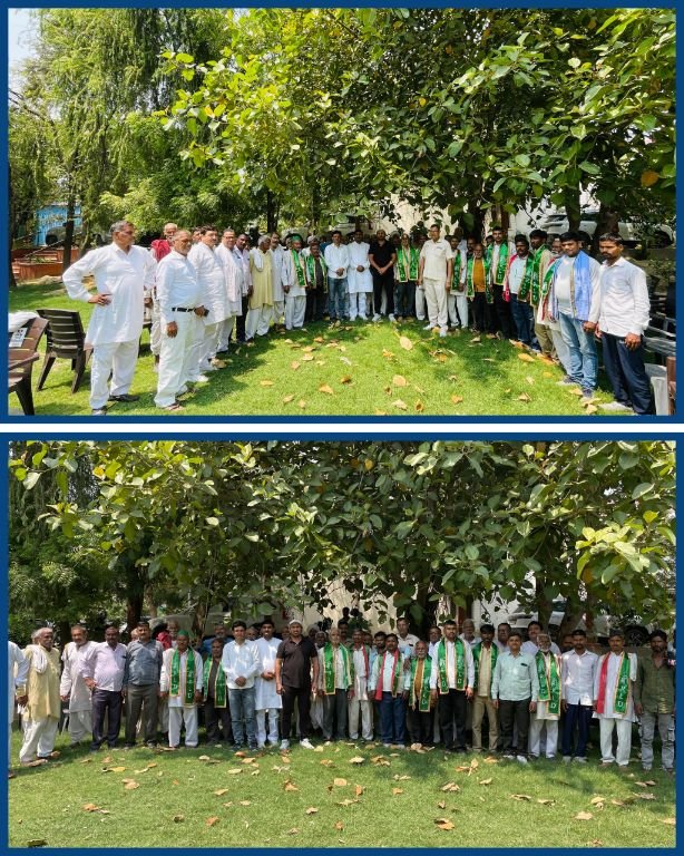 मथुरा 29 अप्रैल 25 मुस्लिम भाइयों को रालोद विधायक योगेश नौहवार जी के नेतृत्व में सदस्यता ग्रहण कराई ,,