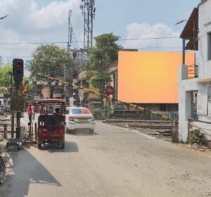 भागलपुर03मई25सड़क यातायात द्वारा लेवल क्रॉसिंग पर अवरोध के कारण ट्रेनों की समयपालनता पर प्रतिकूल प्रभाव*