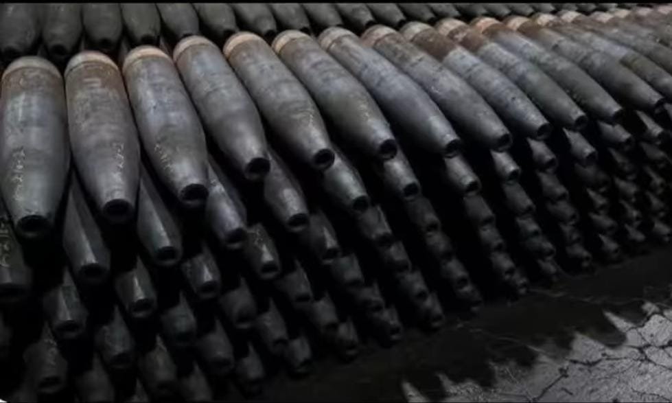 *नई दिल्ली05मई25भारत गोला बारूद बनाने बाले कर्मचारियों की छुट्टियाँ रद्द करने का निर्णय🚨*