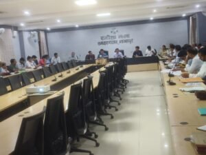 भागलपुर 05मई25 डीएम ने की डॉ0 अंबेडकर समग्र सेवा अभियान को लेकर बैठक*