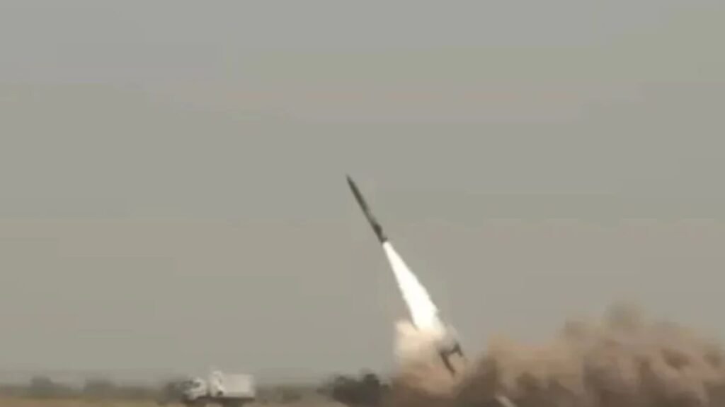 नई दिल्ली05मई25पहलगाम हमले के बाद पाकिस्तान में दिख रहा खौफ,किया दूसरा मिसाइल टेस्ट* नई दिल्ली05मई25पहलगाम हमले के बाद पाकिस्तान में दिख रहा खौफ,किया दूसरा मिसाइल टेस्ट*