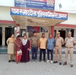 आगरा 06मई25 मांगे। नहीं देने पर ठेका बंद करवाने, रेप केस लगवाने