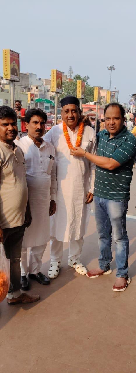 भागलपुर06मई25*अरहम ट्रस्ट ने भागलपुर के 252 वे स्थापना दिवस पर डिप्टी मेयर सलाहउद्दीन अहसन को सम्मानित किया,