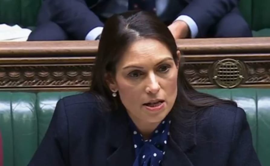 नई दिल्ली:08मई25 सिंदूर पर ब्रिटेन में सियासी भूचाल! प्रीति पटेल ने भारत के समर्थन में पाक को घेरा*