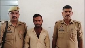 मथुरा 8 मई 25*थाना वृन्दावन पुलिस ने एक अभियुक्त को किया गिरफ्तार। 01 अवैध चाकू बरामद*