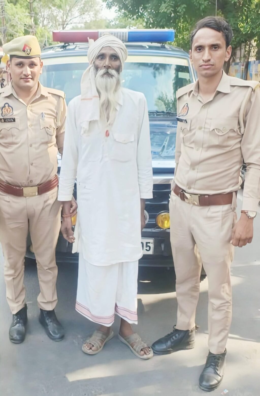 शाहजहांपुर08मई25* 4 साल की मासूम बच्ची को 65 वर्ष का दरिंदा योगेंद्र दास बहलाकर