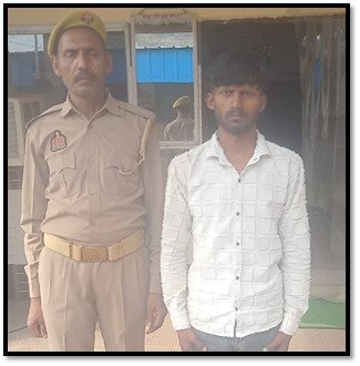 मथुरा 12 मई 25*कोसीकलां पुलिस ने एक अभियुक्त को 350 ग्राम अवैध गांजा के साथ किया गिरफ्तार ।* मथुरा 12 मई 25*कोसीकलां पुलिस ने एक अभियुक्त को 350 ग्राम अवैध गांजा के साथ किया गिरफ्तार ।*