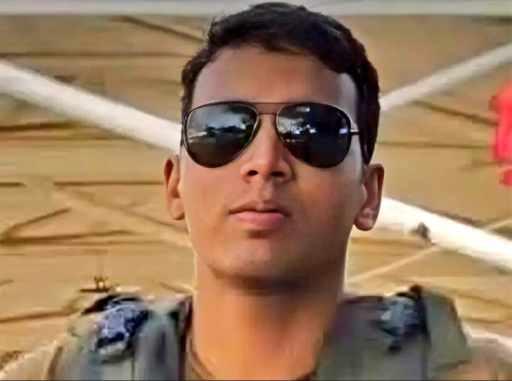 बिहार14मई25*सीवान आर्मी जवान रामबाबू प्रसाद शहीद हो गए !!