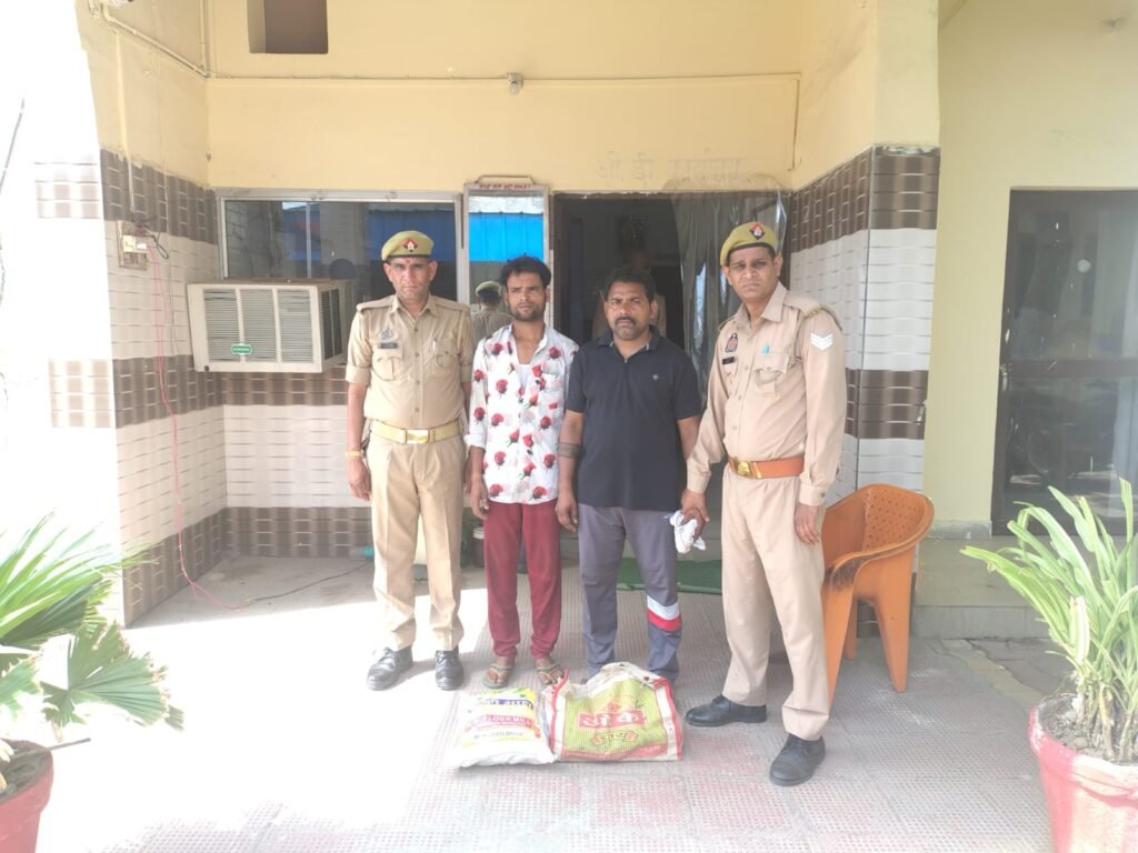 मथुरा 14 मई 25*कोसीकलाँ पुलिस ने दो अन्तर्राजीय शराब तस्कर किये गिरफ्तार।*
