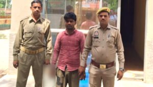 मथुरा 14 मई 25*थाना सुरीर पुलिस द्वारा अभियुक्त को अवैध हथियार के साथ किया गया गिरफ्तार*