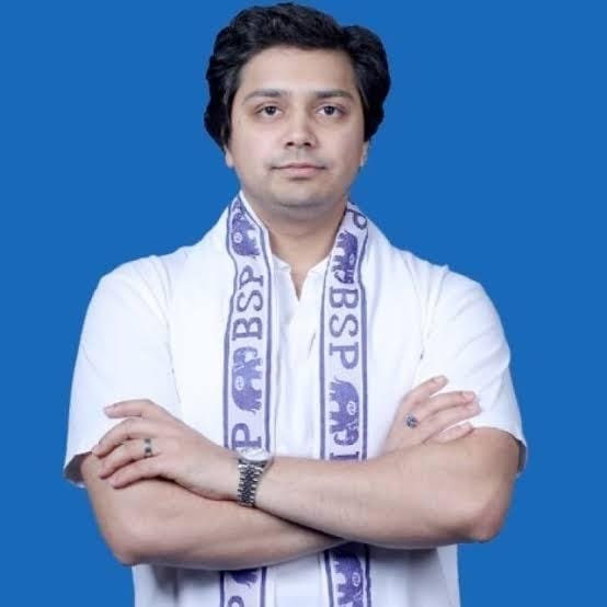 लखनऊ18मई25*आकाश आनंद की बीएसपी में धमाकेदार वापसी।