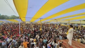 पूर्णिया बिहार 18 मई 25 * प्रशांत किशोर को नीतीश के गांव में जाने की नहीं मिली इजाजत PK