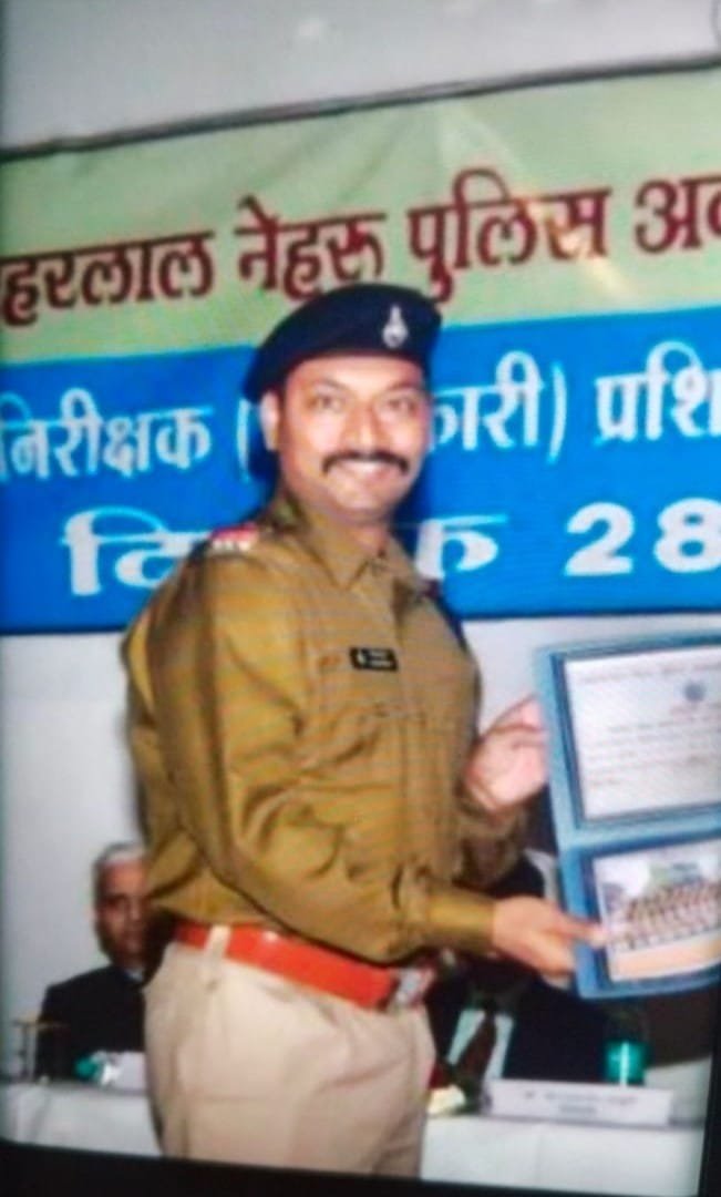 सतना24मई25*नशा मुक्त अभियान का खोखला दावा, शराब दुकानों में संचालित हो रहे है अवैध अहाते*