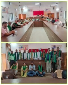 मथुरा*08 मई 25* आज ब्लॉक राय के प्रांगण में राय के पदाधिकारी व कार्यकर्ताओं की हुई मीटिंग